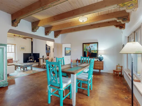 79 Camerada Loop, Santa Fe, NM 87508