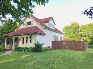 113 Maple St, Crystal Falls, MI 49920