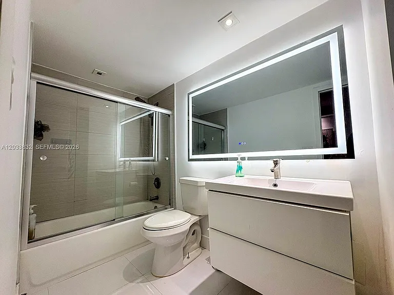 19380 Collins Ave #827 — Photo 11