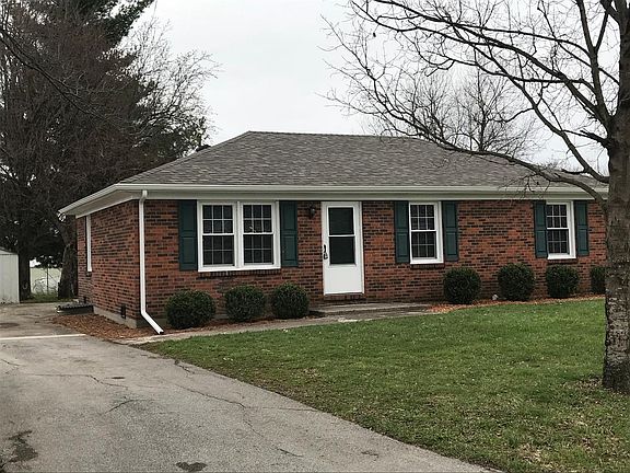3rd image of 117 Garden Park Dr