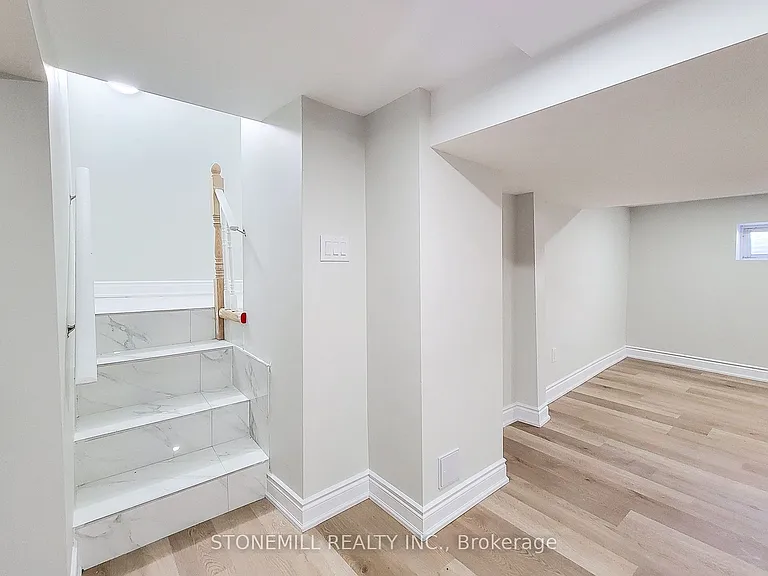 727 College Ave — Photo 46