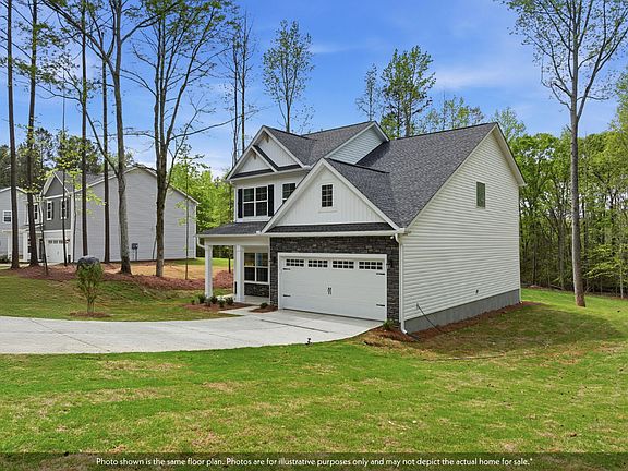 3rd image of 1528 Shirley Dr #16