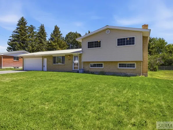 409 Quigg Ave, Shelley, ID 83274