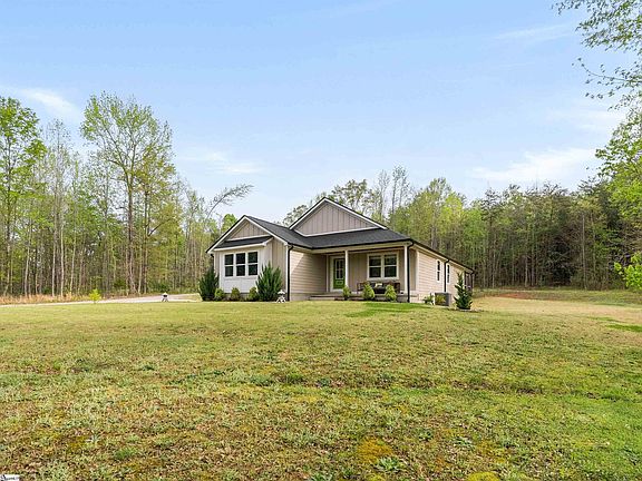 3rd image of 142 Belue Mill Rd
