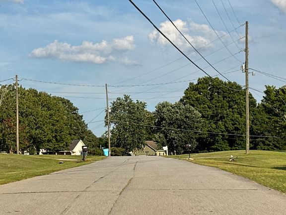 4th image of 346 Golden Acres Dr
