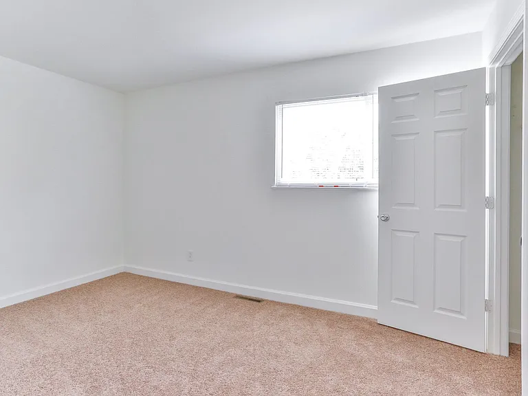 Highland Commons — Photo 33