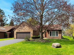 87 Willow Pond Way, Penfield, NY 14526