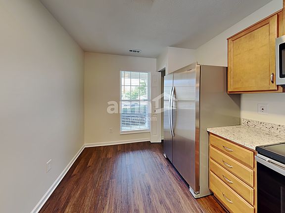4th image of 11229 Pegasus Dr