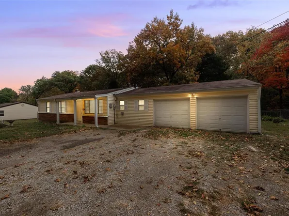 2300 Hillsboro Valley Park Rd #R, High Ridge, MO 63049