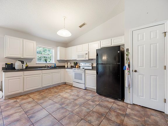3rd image of 4615 State Road 16