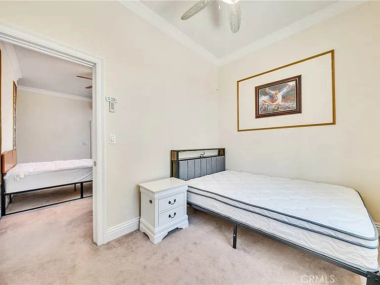 20128 Candleflame Ct — Photo 6