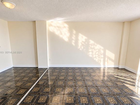 4th image of 15600 NW 7th Ave APT 704