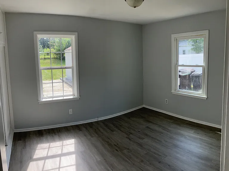 500 W Lakewood Ave — Photo 11