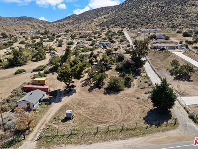 32300 Angeles Forest Hwy, Palmdale, CA, 93550