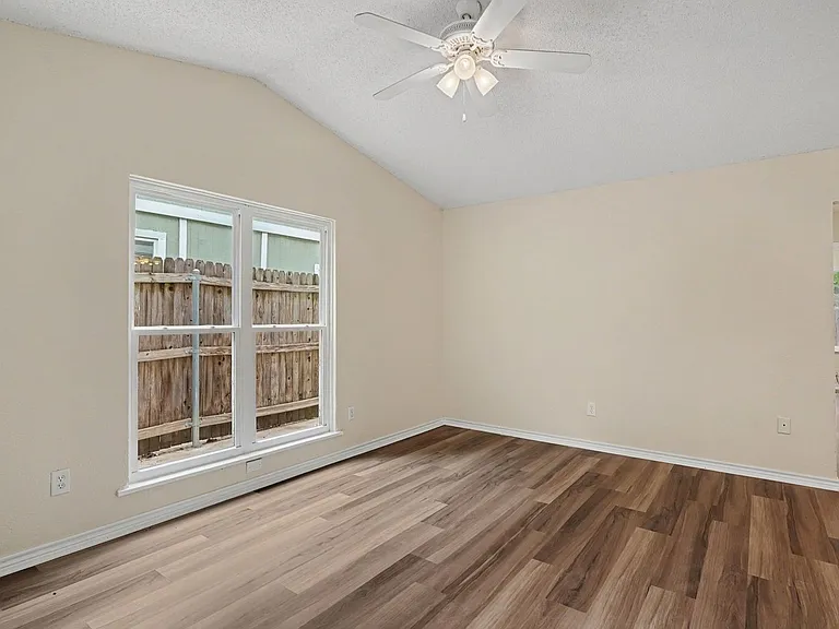 1815 Lipscomb St — Photo 12