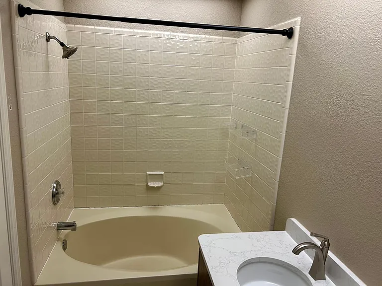 10015 E Mountain View Rd #2009 — Photo 13