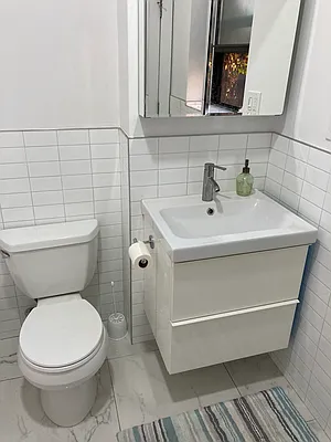 Rented by Parkway CRG Ltd. | media 23