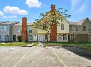 2273 Aspen St, Dallas, TX 75227