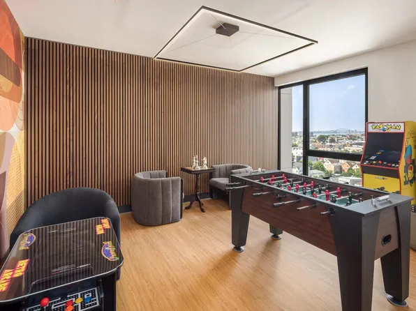 285 Broadway image 11 of 23