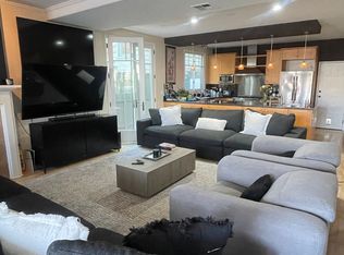 515 W Balboa Blvd, Newport Beach, CA 92661