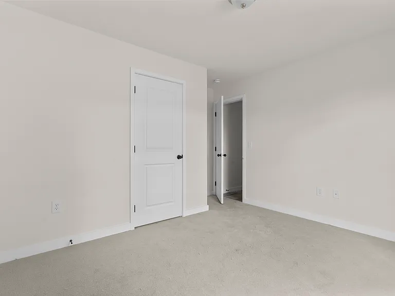 55 Sugar St #24 — Photo 6