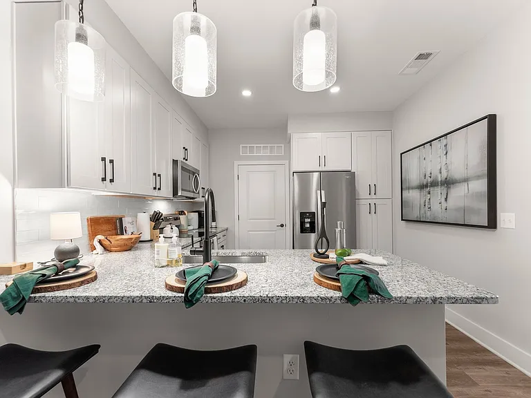 Treesort Luxury Living — Photo 30