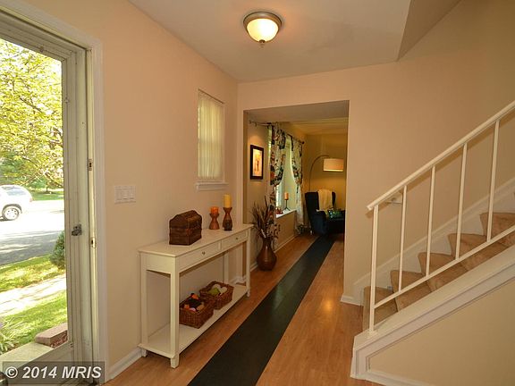 5th image of 2343 Dartmouth Ln