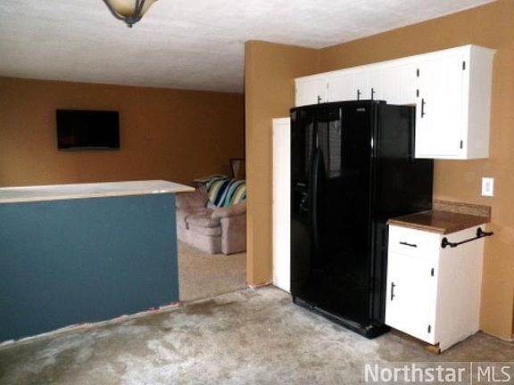 4th image of 552 Clover Leaf Pkwy NE