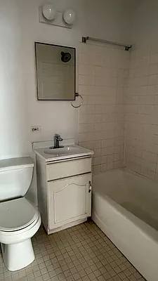 Rented by Nest Seekers International | media 9