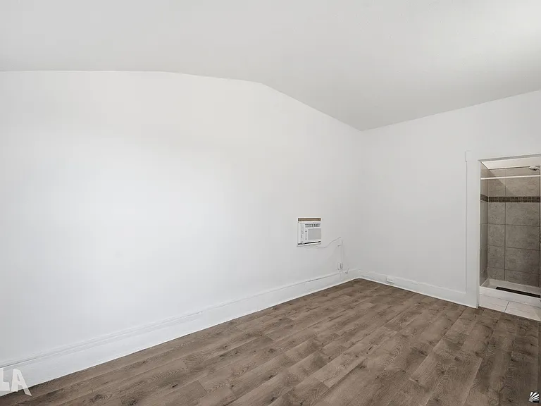 593 S 1st Ave — Photo 13