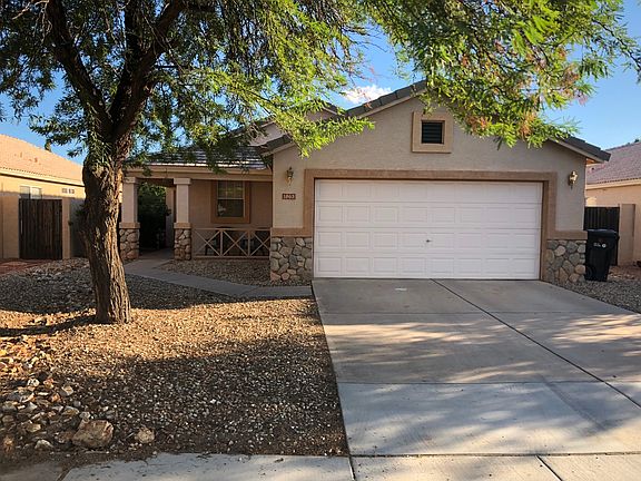 3rd image of 1863 E San Tan St
