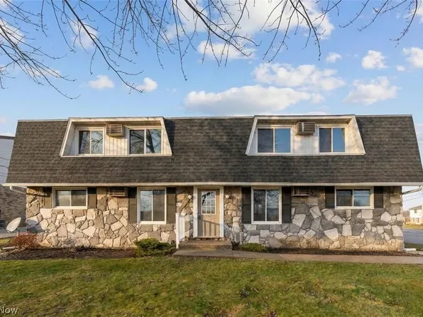 325 Noble St W, East Canton, OH 44730
