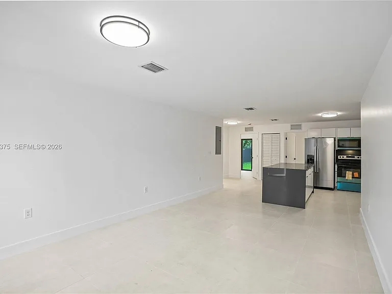 5821 NW 30th Ave #5821 — Photo 3