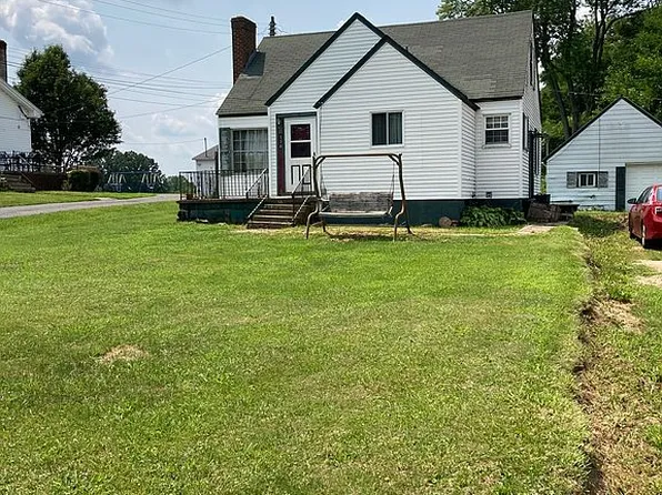 170 High St S, Saint Paris, OH 43072