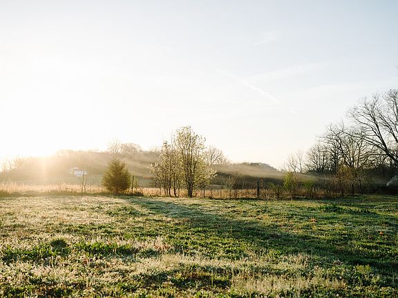 4th image of 2430 Santa Fe Pike