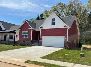 2727 Cedrus Ave, Bowling Green, KY 42101