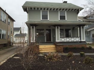 2016 Elbur Ave, Lakewood, OH 44107