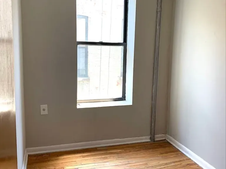 531 W 151st St #51 — Photo 8