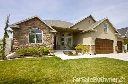 East Facing Front Yard
