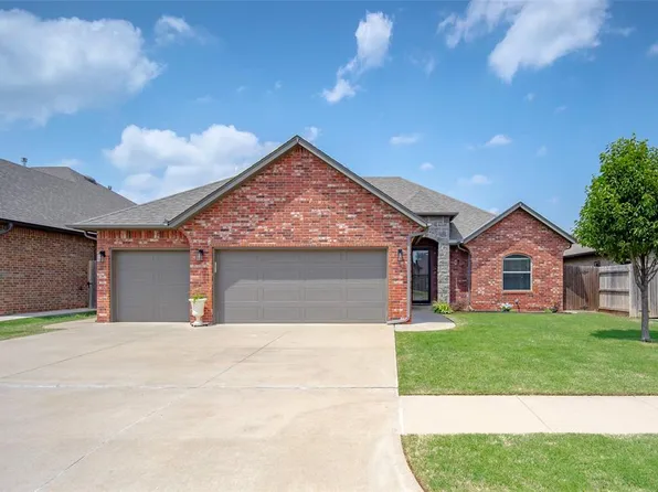 10821 NW 29th Ter, Yukon, OK 73099