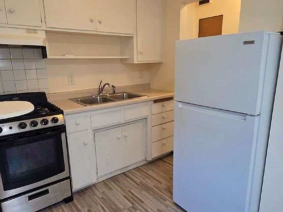 5th image of 4229 Central Ave NE APT 1