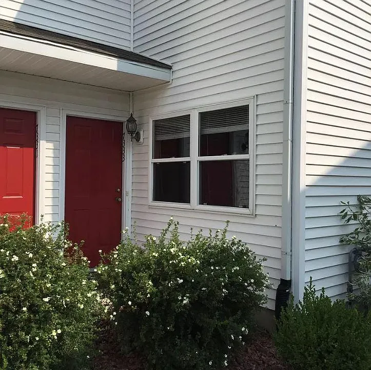 Private exterior entrance