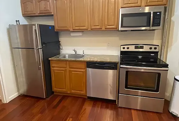 Rented by REAL New York | media 4