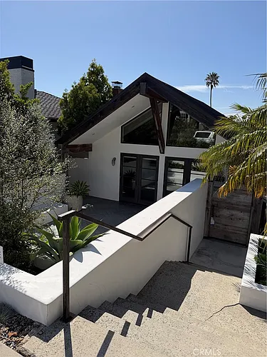 717 Jasmine Ave #A Photo 1