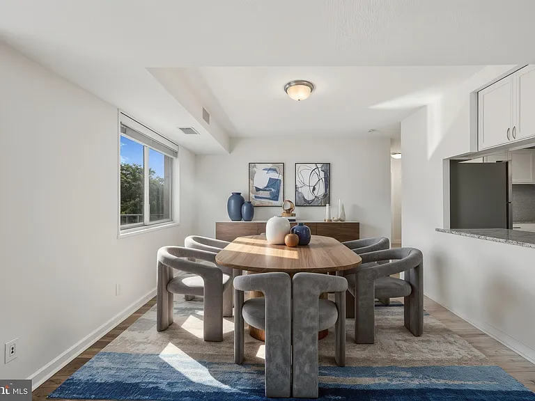 5340 Holmes Run Pkwy #704 — Photo 13