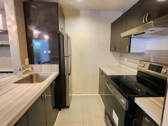 5th image of 368 Imperial Way APT 104
