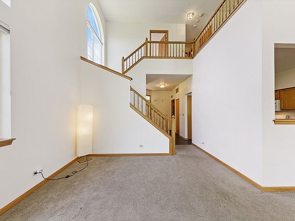 5th image of 1932 Blackberry Ln