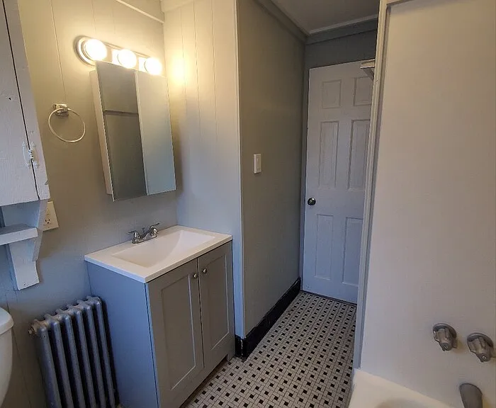 74 Park St #3 — Photo 8