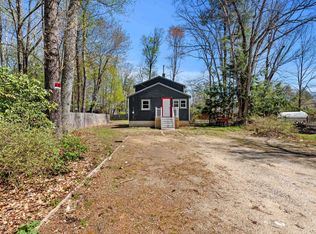 6 Beach St, Fremont, NH 03044