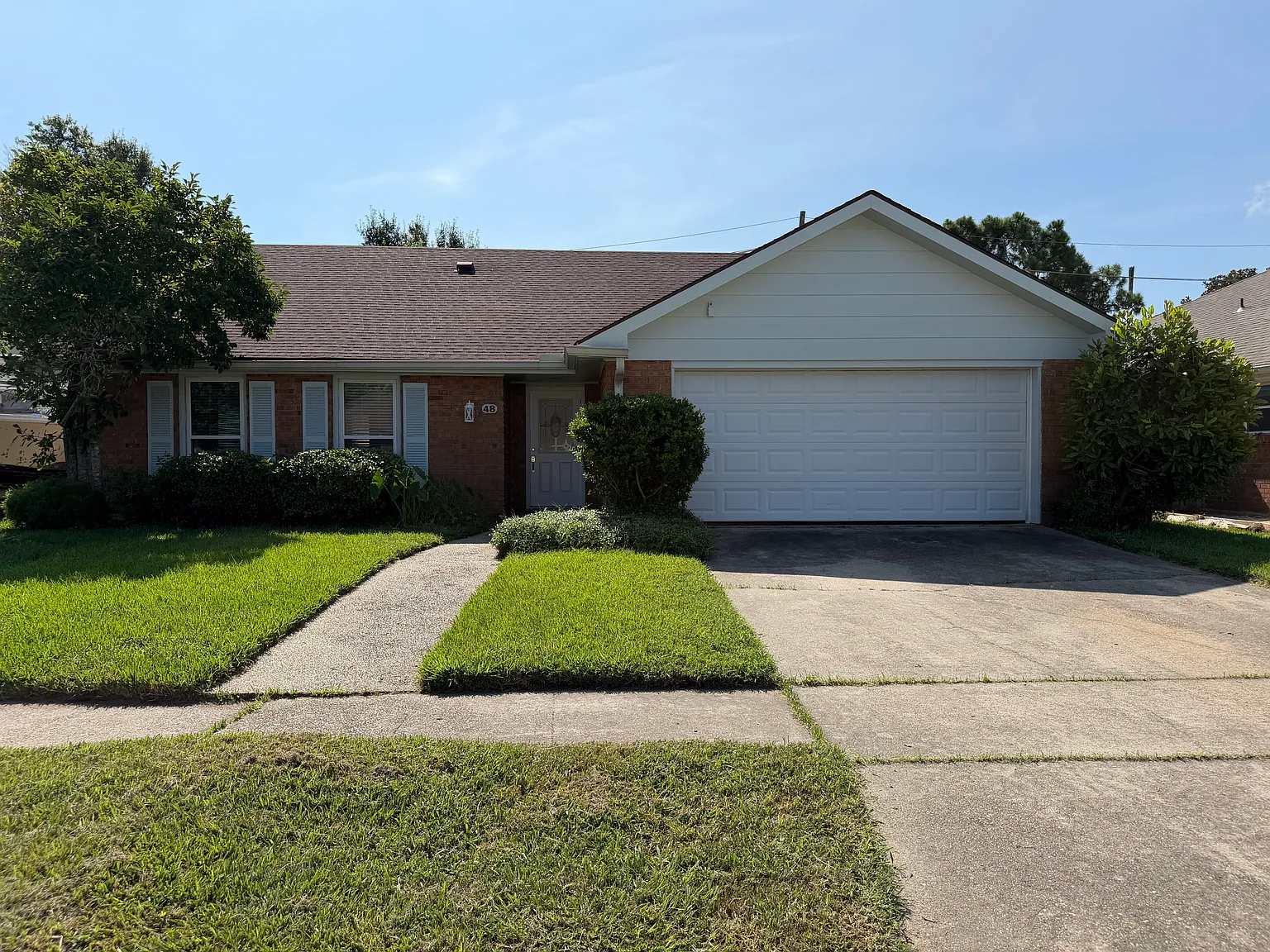 Chateau Estates — Photo 1